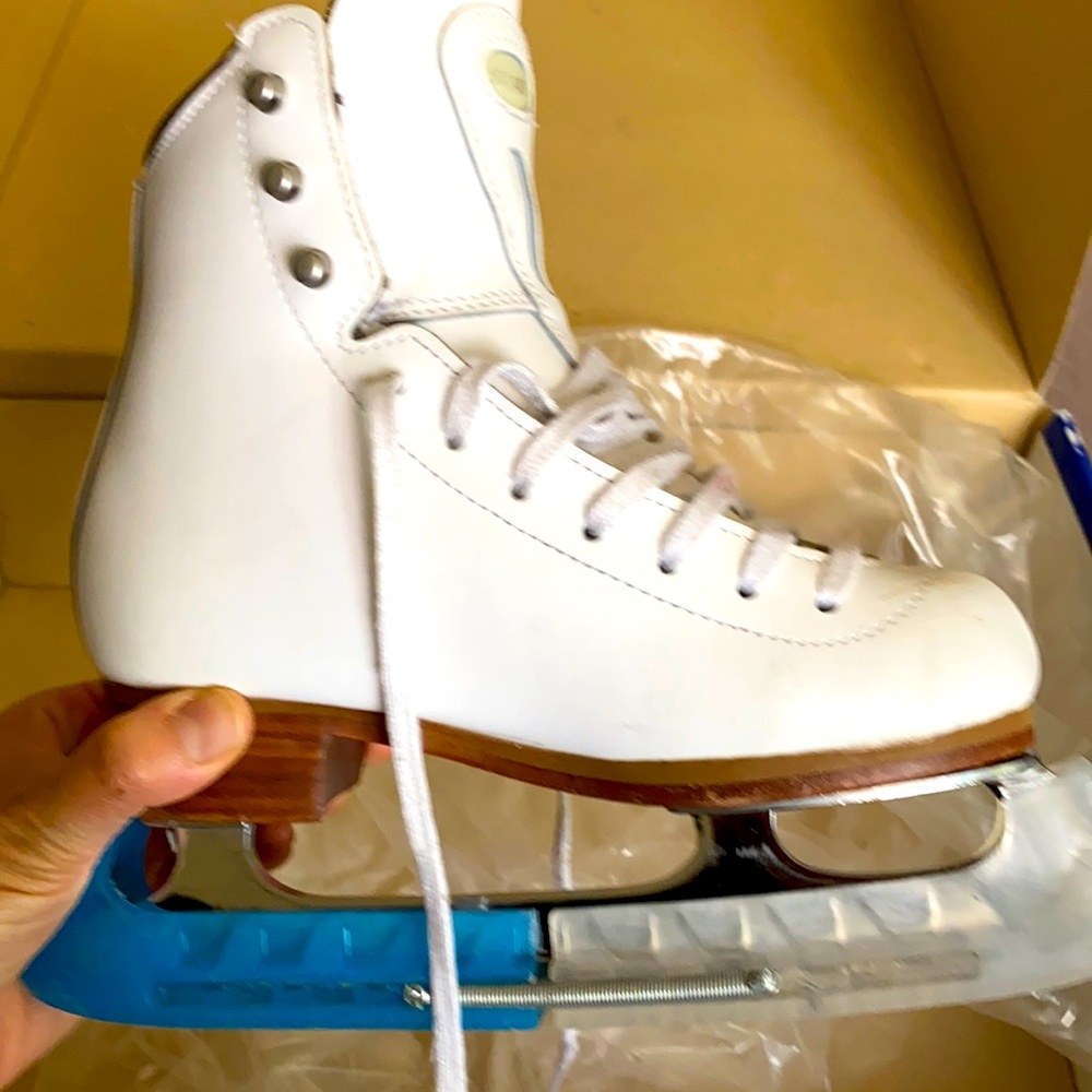 COPY - Riedell ice skates